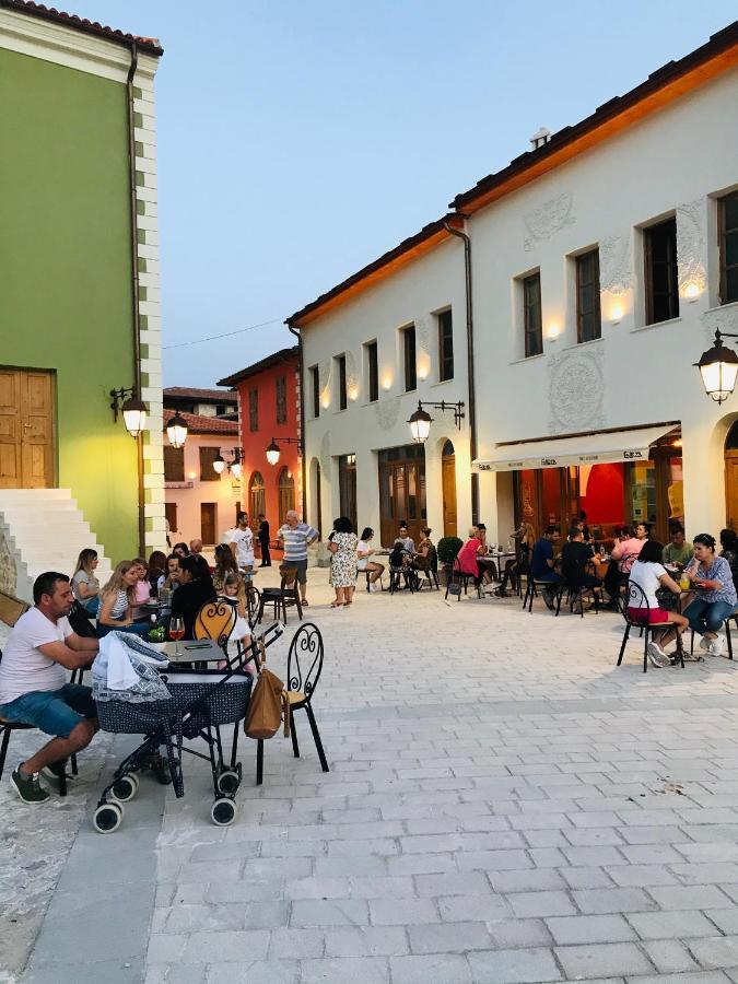 Foleza - Bed And Breakfast Vlore Bagian luar foto